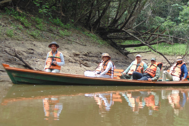 Birdwatching on the Amazon - Photo by Jaime Erazo (Earlham Institute) Birdwatching on the Amazon - Photo by Jaime Erazo (Earlham Institute)