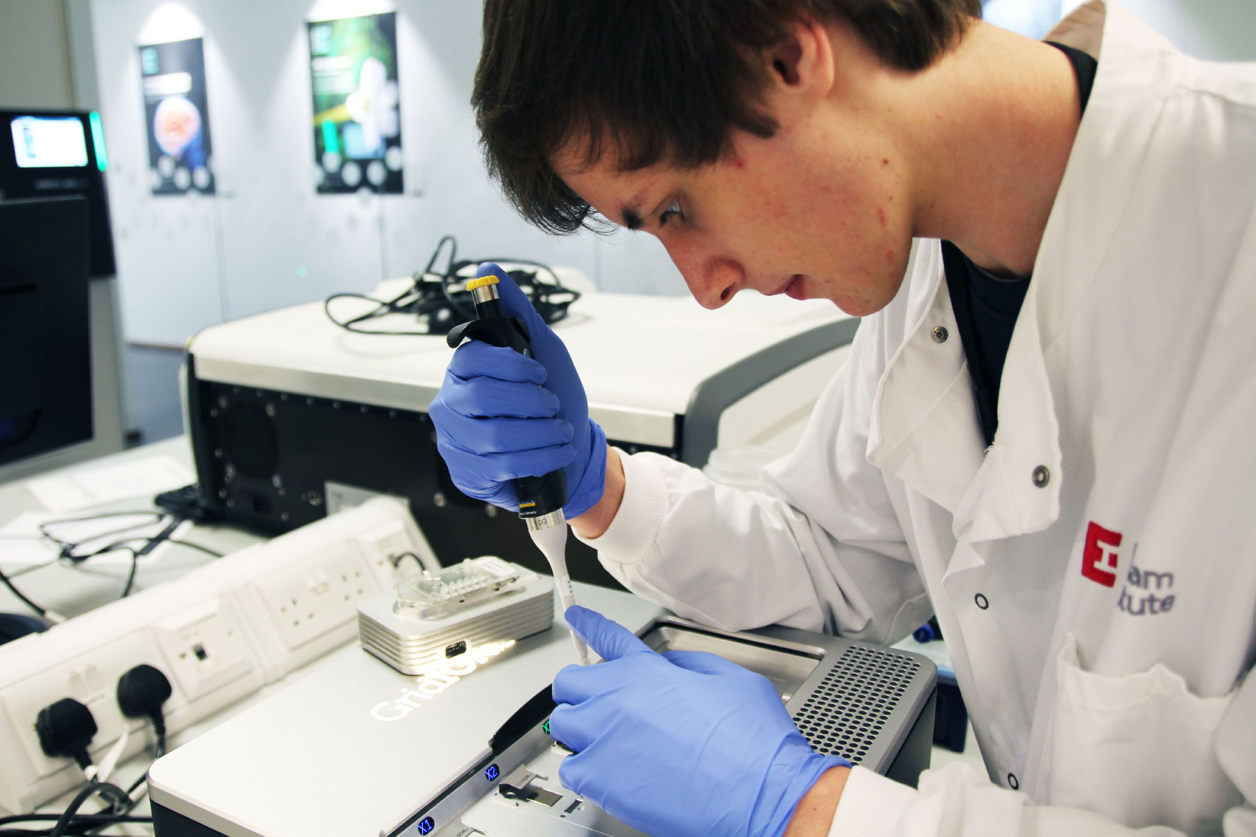The experience of completing a Nuffield Research Placement at EI has encouraged Thomas to focus more on bioinformatics