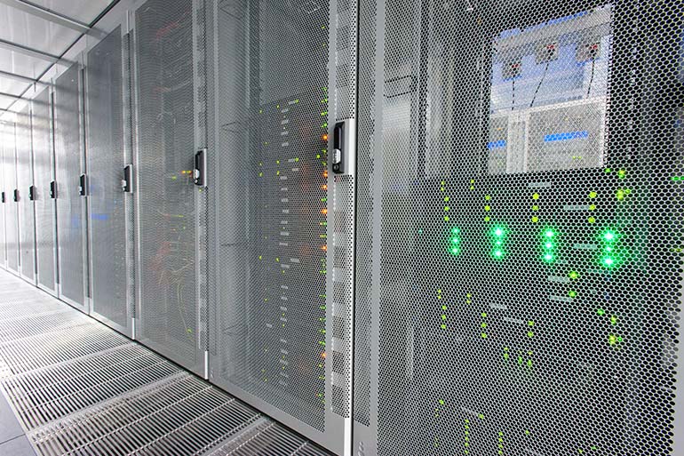 EI embraces green-HPC for collaborative genome analysis at Icelandic data centre Verne Global EI embraces green-HPC for collaborative genome analysis at Icelandic data centre Verne Global