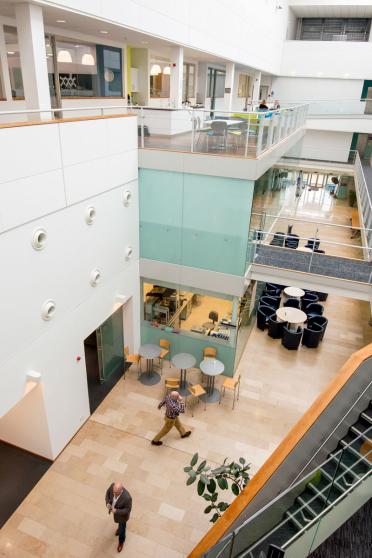Inside Earlham Institute hero