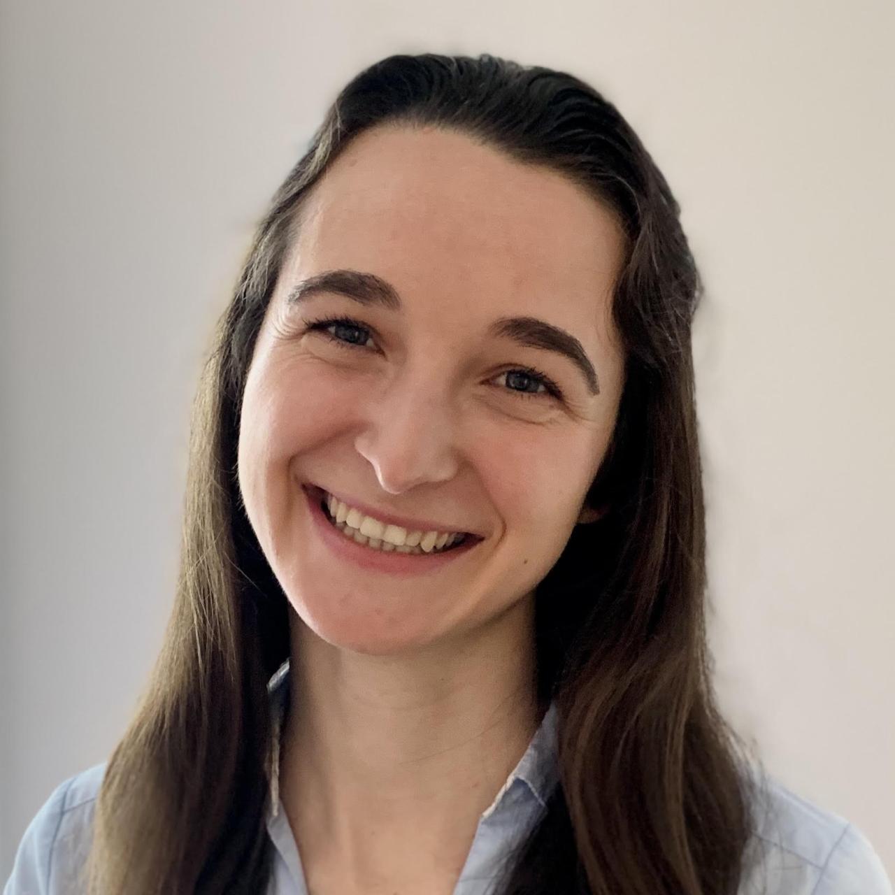 Profile of Helena Saunders