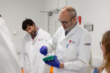 Dr Darren Heavens in the training labs at the Earlham Institute. 