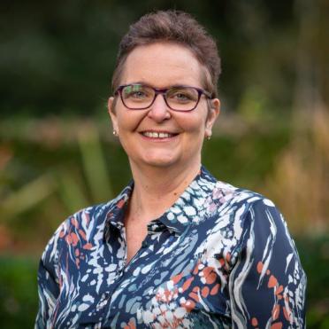 Profile photo of Prof Fiona Lettuce
