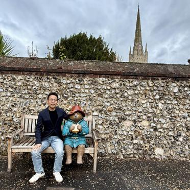 Prof Ke Li at Norwich Cathedral