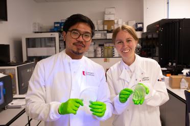 Dr Aaron Macauyag and collaborator Hannah Bott