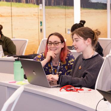 Bioinformatician Gillian supports delegates during a python training course